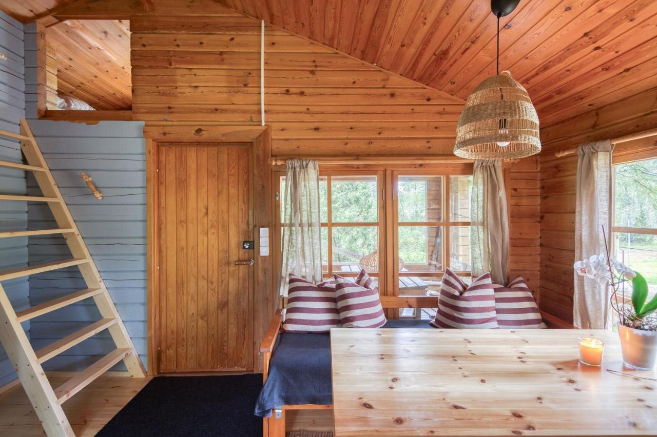 Pinetree Cottages Cozy Log Cabin Kalanti Buitenkant foto